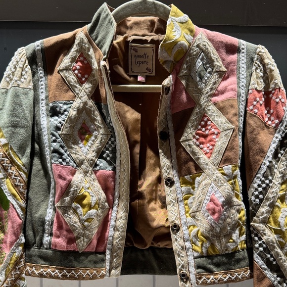 Nanette Lepore Embroidered Patchwork Cropped Jacket Boho Size 2 XS/S - Picture 2 of 5